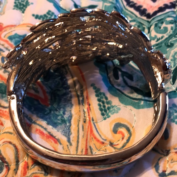 SilverTone Rhinestone Peacock Clasp Bracelet - Picture 3 of 8